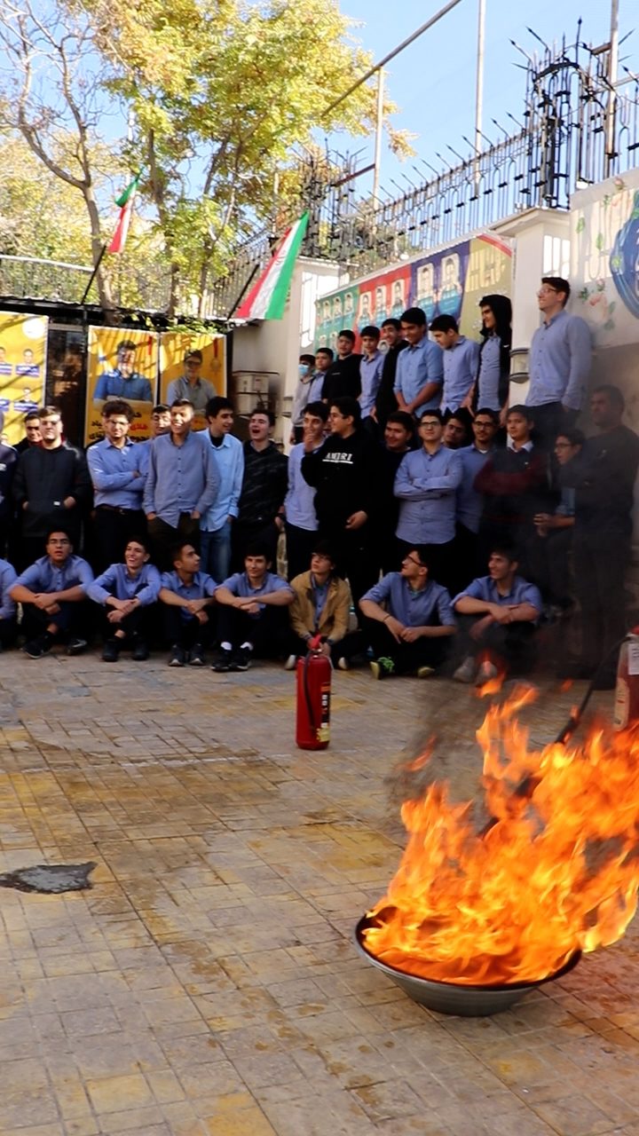 مانور آتش نشانی